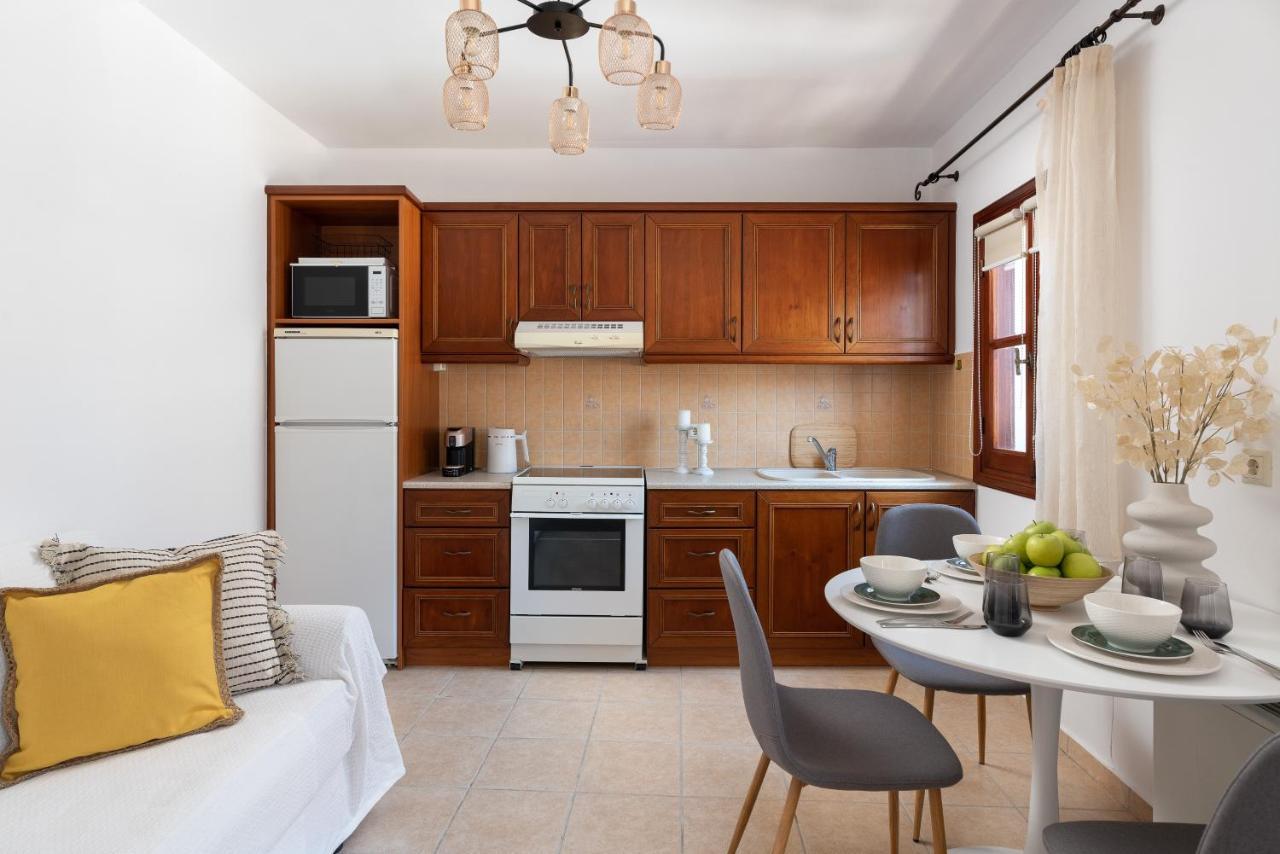 Lindos Luxury Belfry Apartment Exterior photo